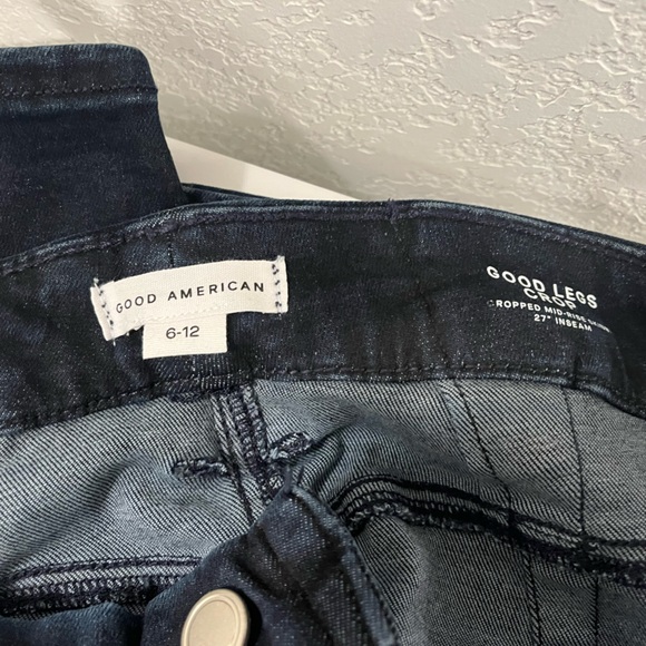 Good American Skinny Crop Jeans - Picture 3 of 5
